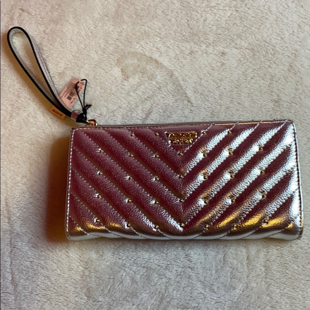 VS Silver Wrist wallet